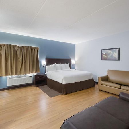 Hometowne Studios By Red Roof San Antonio - Seaworld Northwest Esterno foto